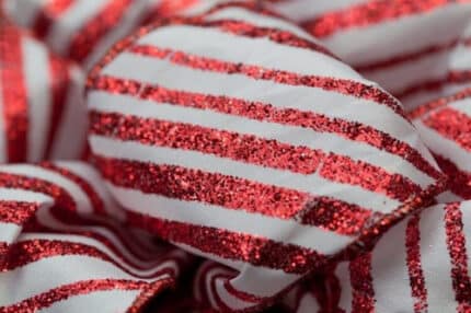 Chr #9 DWI Candy stripes wht/rd mettalic 50yrds