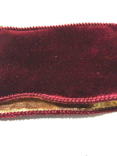 #40 W burg velvet w/gold back