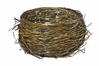 Large bird nest w/6" opening