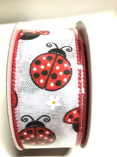 SPR #9 White linen w/ ladybugs and daisies 10yrds