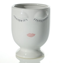 Celfie White vase 4" x 5.25" e