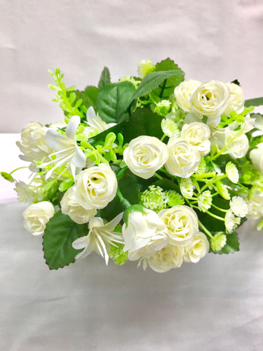 Cream mini rose bush w/filler