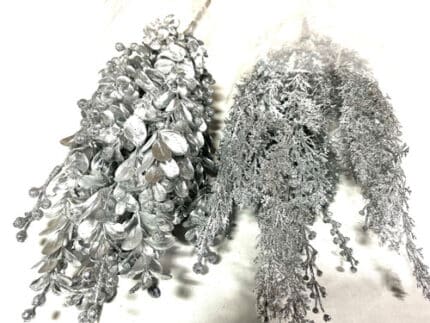 Metallic greenery asst w/berri - Q CH 22561-B